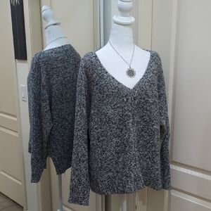 Lucky Brand Black and Gray V-Neck Sweater